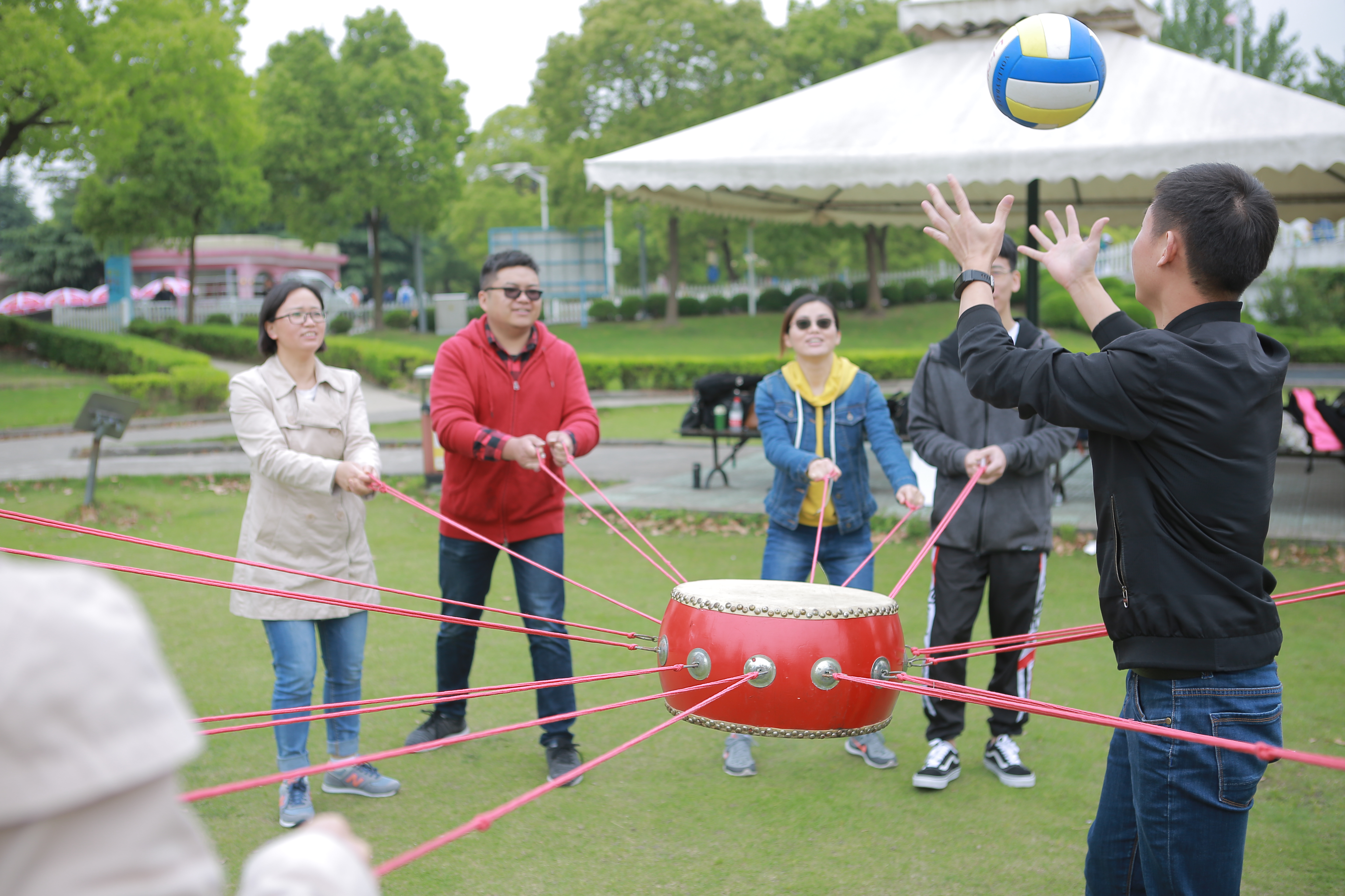 凝心聚力、信任互助--百傲2019年東方綠舟搨展培訓